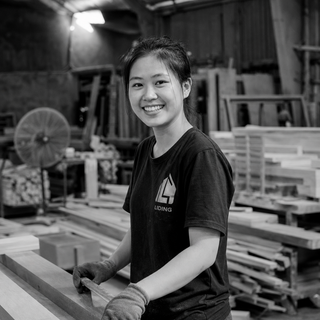 Thy Tran portrait