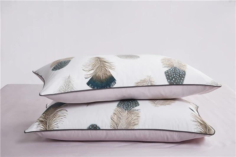 Elegant Feather Duvet Cover Set