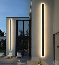 The Sleek Wall Light