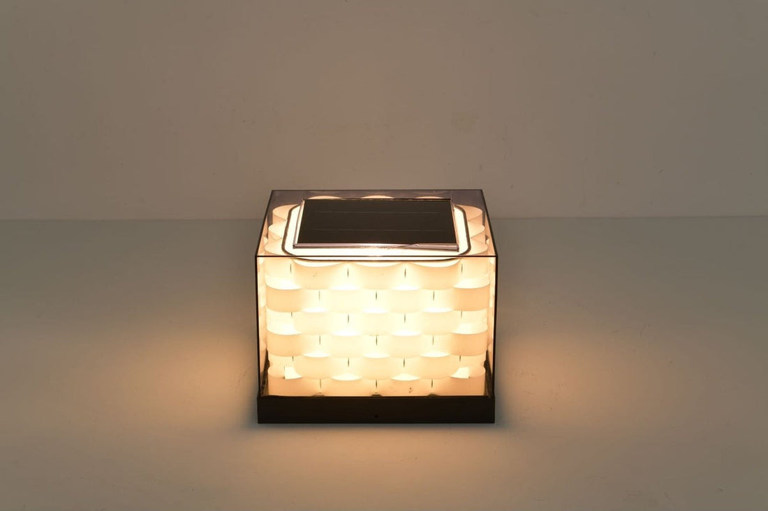 Unique Cubed Solar Outdoor Light