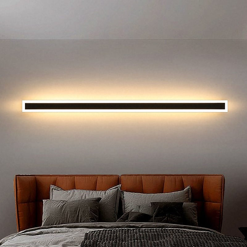 The Sleek Wall Light