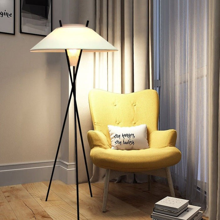 Moderne Driepoot Vloerlamp