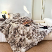 Luxurious Rabbit Faux-Fur Blanket Throw