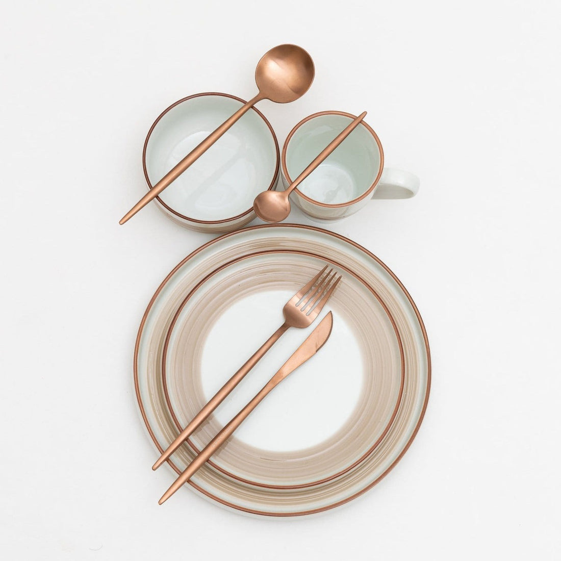 Luxurious Rose Gold Dinnerware Set