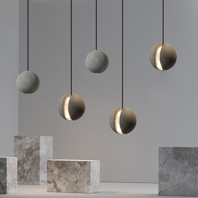 Deluxe Moon Pendant Light