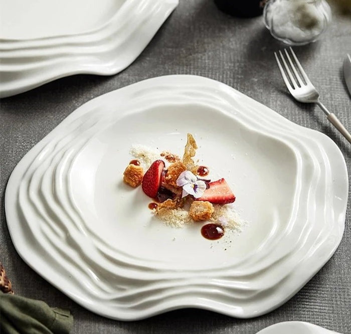 Elegant White Waves Plate Collection