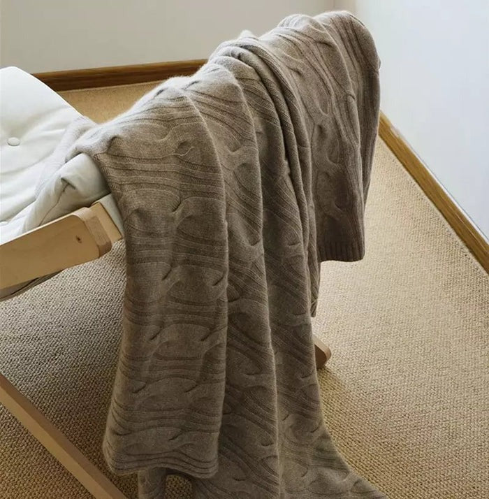 Elegant Cashmere Blanket Throw