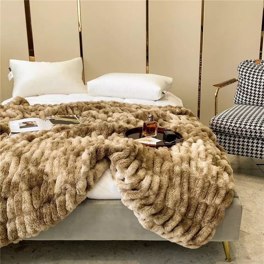 Fluffy Faux-Fur Blanket Throw