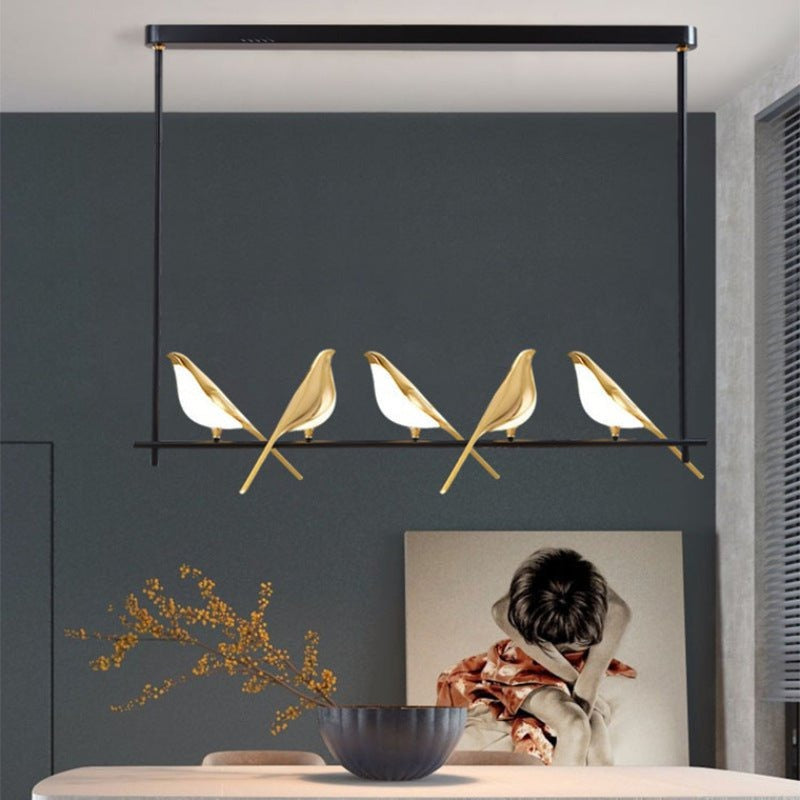 Luxurious Chiriya Linear Chandelier