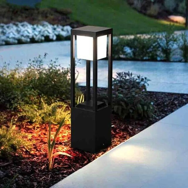 Modern Cube Solar Outdoor Light