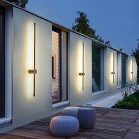 Luxurious Line Outdoor Light