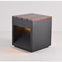 Deluxe Cubed Outdoor Light