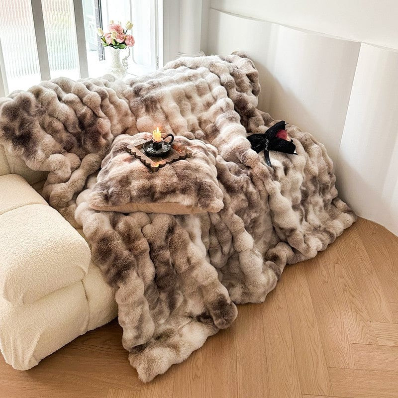 Luxurious Rabbit Faux-Fur Blanket Throw