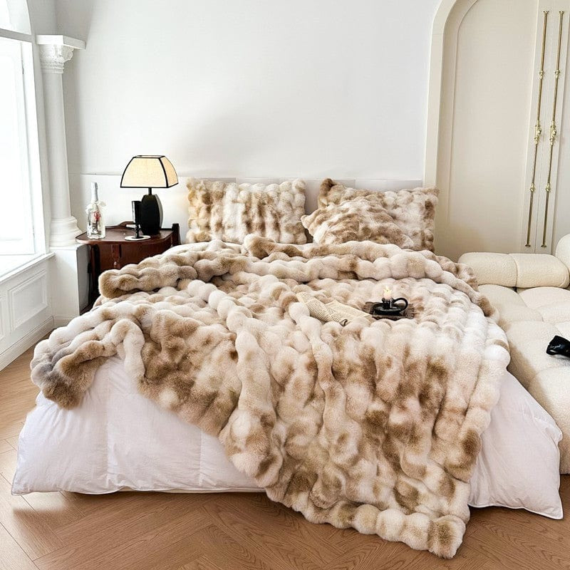 Luxurious Rabbit Faux-Fur Blanket Throw