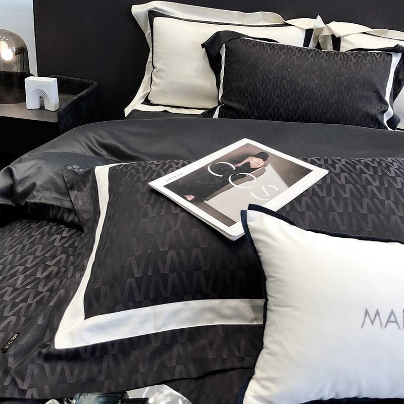 Minimalist Black Duvet Cover Set