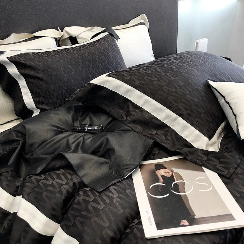 Minimalist Black Duvet Cover Set