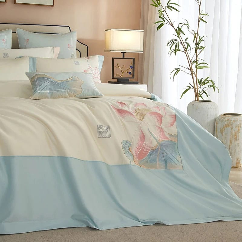 Elegant Blue Lotus Duvet Cover Set