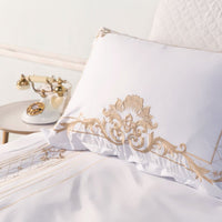 Deluxe White and Gold Duvet Cover Set