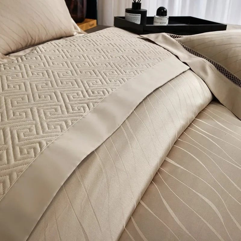 Elegant Golden Duvet Cover Set