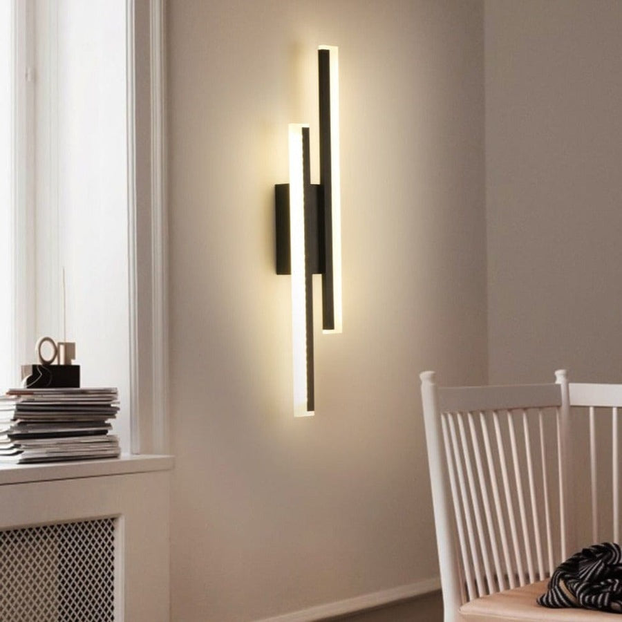 Minimalist Lined Wall Light