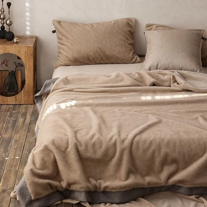 Minimalist Blanket Throw