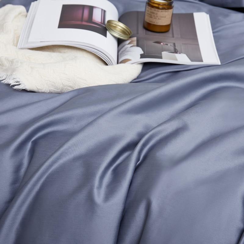 Luxurious Bedding Set