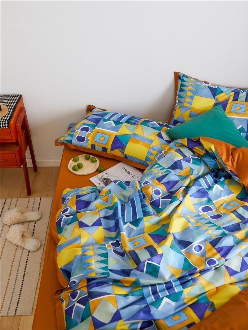 Unique Shape-Patterned Duvet Cover Set