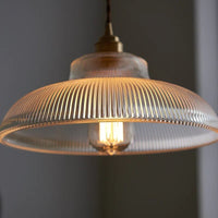 Lampe pendante en verre vintage