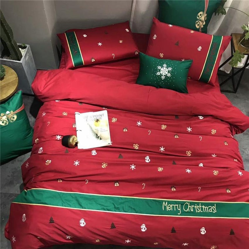 Luxurious Red Christmas Duvet Cover Set