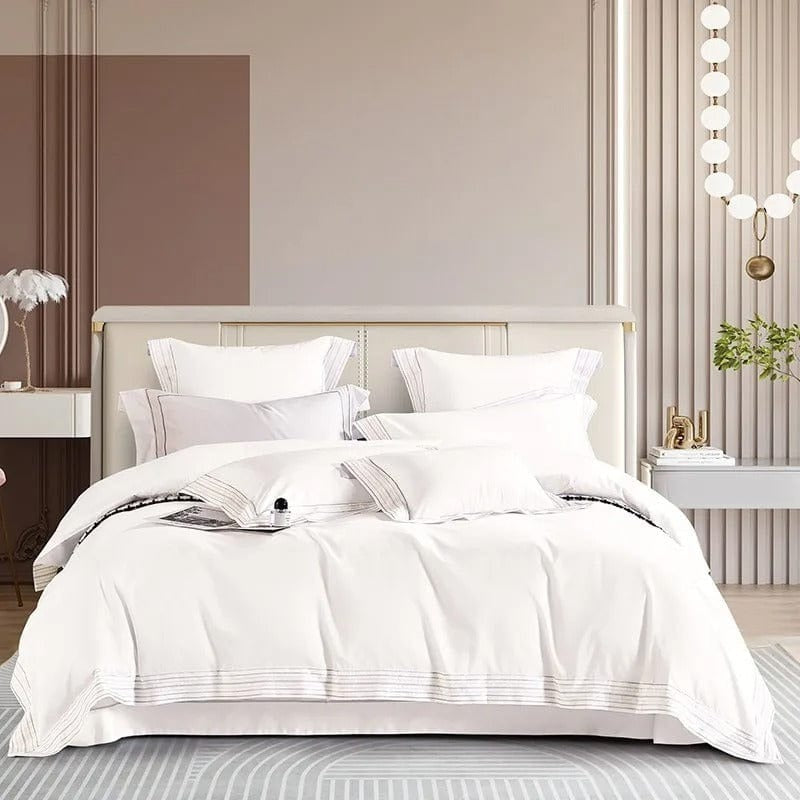 Luxurious White Duvet Cover Set