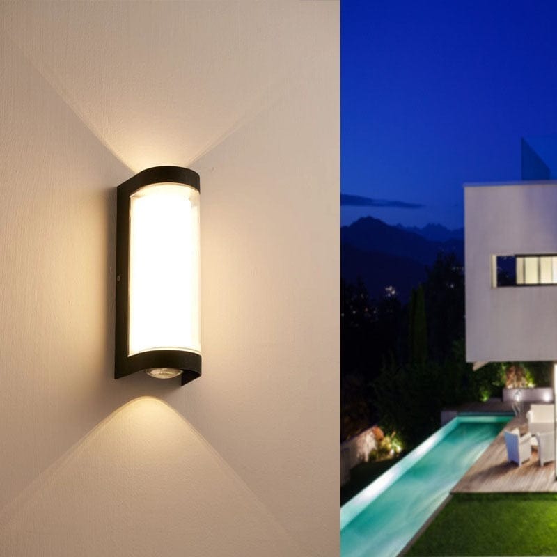 Elegant Pattern Wall Light