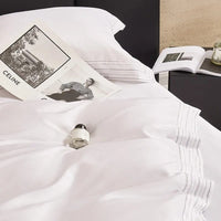 Luxurious White Duvet Cover Set