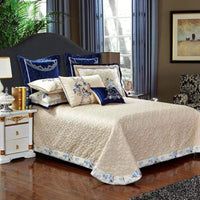 Jacquard Flora Bedding Set