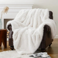 Luxurious Faux-Fur Blanket Throw