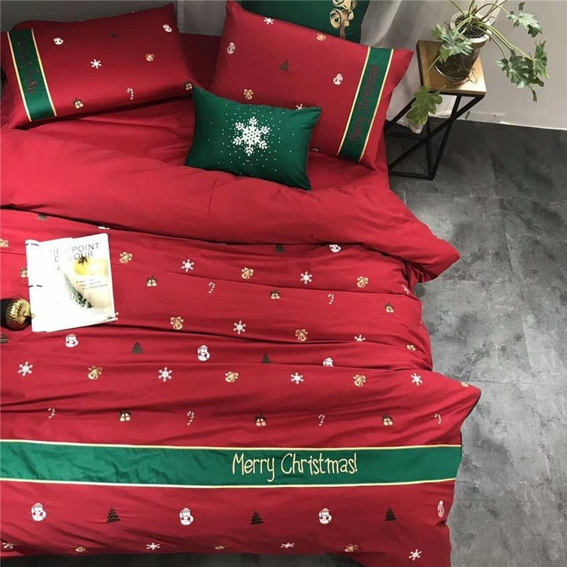 Luxurious Red Christmas Duvet Cover Set